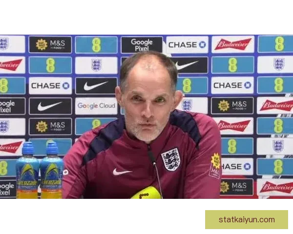 图赫尔控球理念在赛季中持续提升球队竞争力与表现稳定性