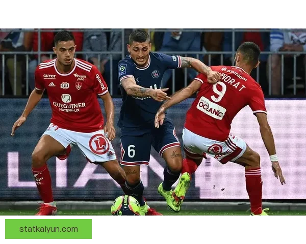 尼斯本赛季防守数据表现稳健，失球数位居联赛前列